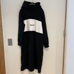 CONVERSE フード付きロングワンピース