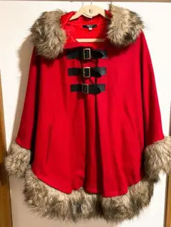 ボリューム ファー フード付き ポンチョ コート 赤