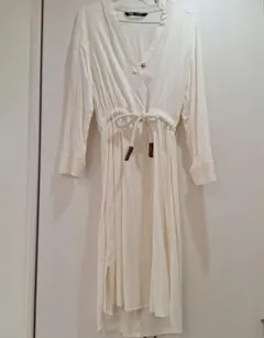 ZARA　さらっとワンピース　ウエスト紐シャツワンピース　xs　アイボリー