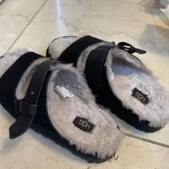 2025年最新】ugg ファーサンダル 24の人気アイテム - メルカリ