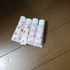 チューブ消しゴム　いちごの香り　　ピーチの香り　かわいい消しゴムのサムネイル