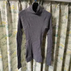リブ編みタートルネック長袖セーター オシャレ色