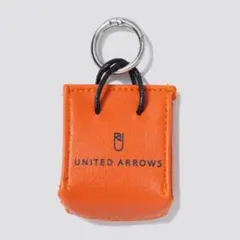 「UA HOLIDAYS 2025」ホリデーギフト（ノベルティ） バックチャーム