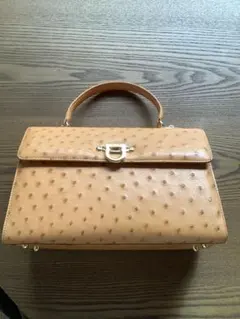 オーストリッチレザー ハンドバッグ ベージュ