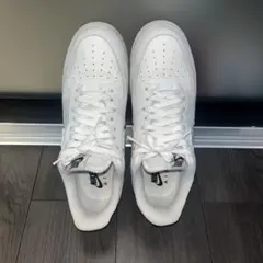 Nike Air Force 1 ホワイトスニーカー