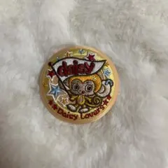 ナルミヤキャラクターズ　刺繍缶バッジビスケット　　ルッキー