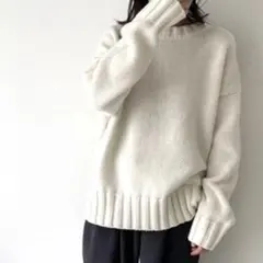 CANAL JEAN キャナルジーン クルーネックウール混ニットのサムネイル