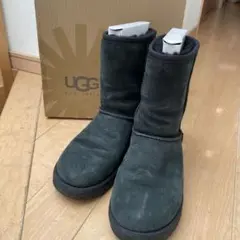 UGG 8 クラシックショート 5825 ブラック 25cm
