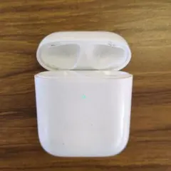 AirPods 第二世代　充電ケースのみ　エアーポッズ　オマケ付き