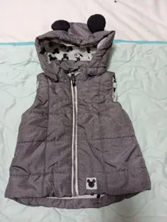 H&M ミッキー柄 フード付きベビーベスト 12-18M