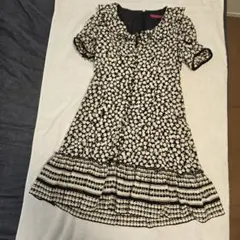 ドーリーガール　バイ　アナスイ　リンゴ柄ワンピース