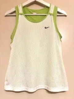 NIKEタンクトップ　Sサイズ
