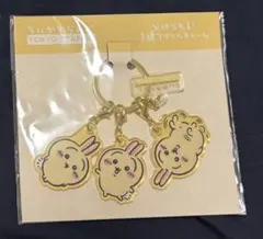 ちいかわ　東京みやげ　3連アクリルチャーム うさぎ
