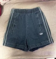 アディダス　デニムショートパンツ