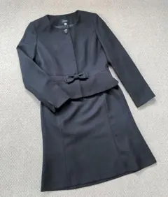 ノーカラージャケットスーツ　セレモニー　リボン　オネイロス 　黒　11号