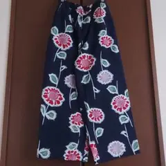 浴衣リメイク もんぺにもなるゆったりパンツ 明るい藍色 落ち着いた 