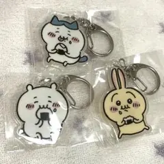 ちいかわ　アクリルキーホルダー　おにぎり