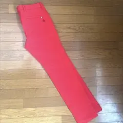 未使用Munsingwear 赤 ゴルフパンツ サイズ79のサムネイル