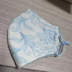 Item thumbnail for item 0795cd16-b4b8-46f3-ae7d-c6949e0e80d3