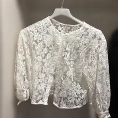 ホワイトレース花柄刺繍カーディガン