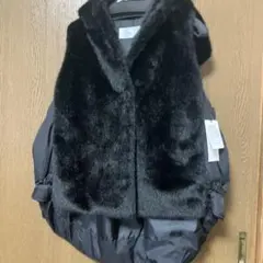 Vin フェイクファーベスト