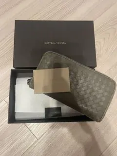 Bottega Veneta オリーブグリーン 長財布