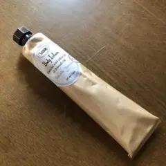 ボディクリーム　チューブ　ジャスミン