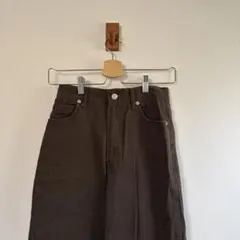 ブラウンデニムパンツ