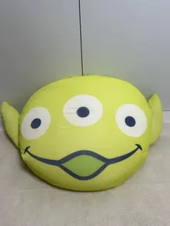 リトルグリーンメン ビーズクッション ディズニー限定