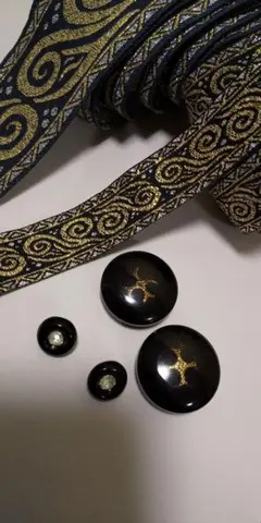 Item thumbnail for item 6df20ecb-7867-4222-b054-035805f0c03d