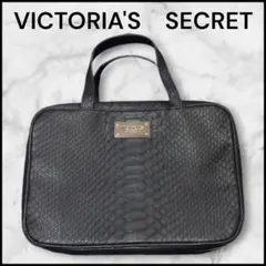 Victoria's secret 型押し　ロゴプレート付き　トラベルポーチ