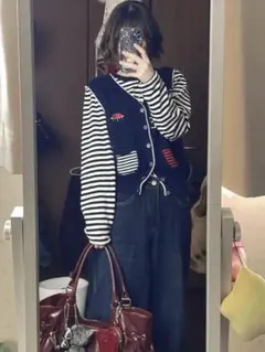 ニット ベスト ボーダー ポケット 刺繍