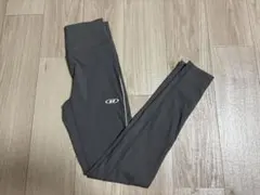 alo yoga airlift leggings グレー レギンス XXS - メルカリ