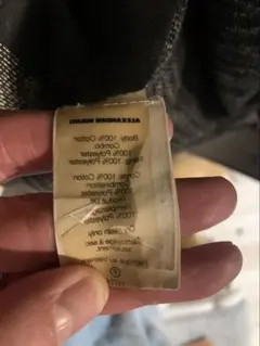 フード付きニット