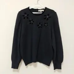 美品 ルイカリン LuiCarin ビジュー付き刺繍ニット ウール 黒のサムネイル
