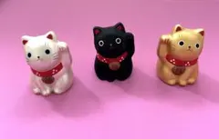 招き猫 置物 3体セット ミニチュア 縁起物 白黒金 開運 送料込み