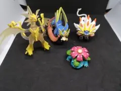 ポケモン モンコレ 4体セット フィギュア ザシアン ソルガレオ フシギバナ