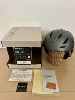 【美品】ジロ GIRO NINE ヘルメット ASIAN FIT グレー L