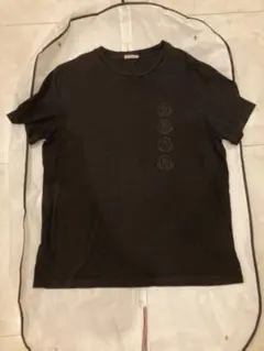 激安　美品】サイズL モンクレール 半袖Tシャツ　ブラック　背面グラデーション