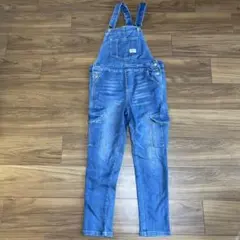 Item thumbnail for item e2bf9878-cc5c-43f7-8118-0234980a9b2e