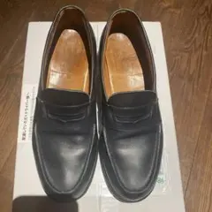 ローファー 革靴