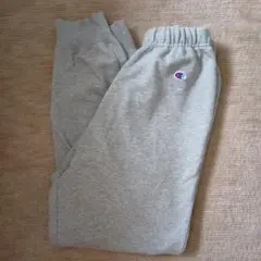 Champion グレー スウェットパンツ