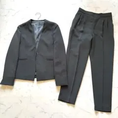 【未使用に近い】green label relaxing パンツスーツ 深緑