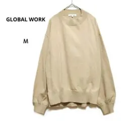 グローバルワークMベージュ モックネックニット 薄手 上品 女性にも