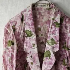 E1　ぴ　花柄　シャツ