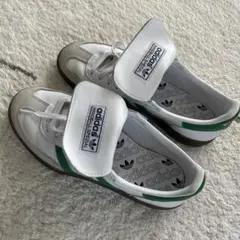 adidas スニーカー ホワイト グレー ブラック値引き相談乗ります