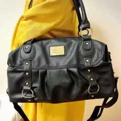 美品☆y2k 黒　ブラック　2way バッグ　金プレート　ショルダー紐付き