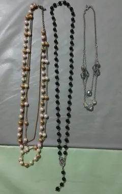 マルチカラーロングネックレス　3本セット　ビーズ