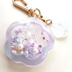 花型レジンキーホルダー　チャーム　シャカシャカ　シェイカー　紫　蝶々