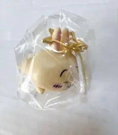 韓国限定　ちいかわ　ウサギ　睡眠中　フィギュアキーホルダー